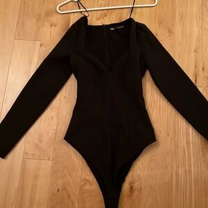 BLACK ZARA BODYSUIT